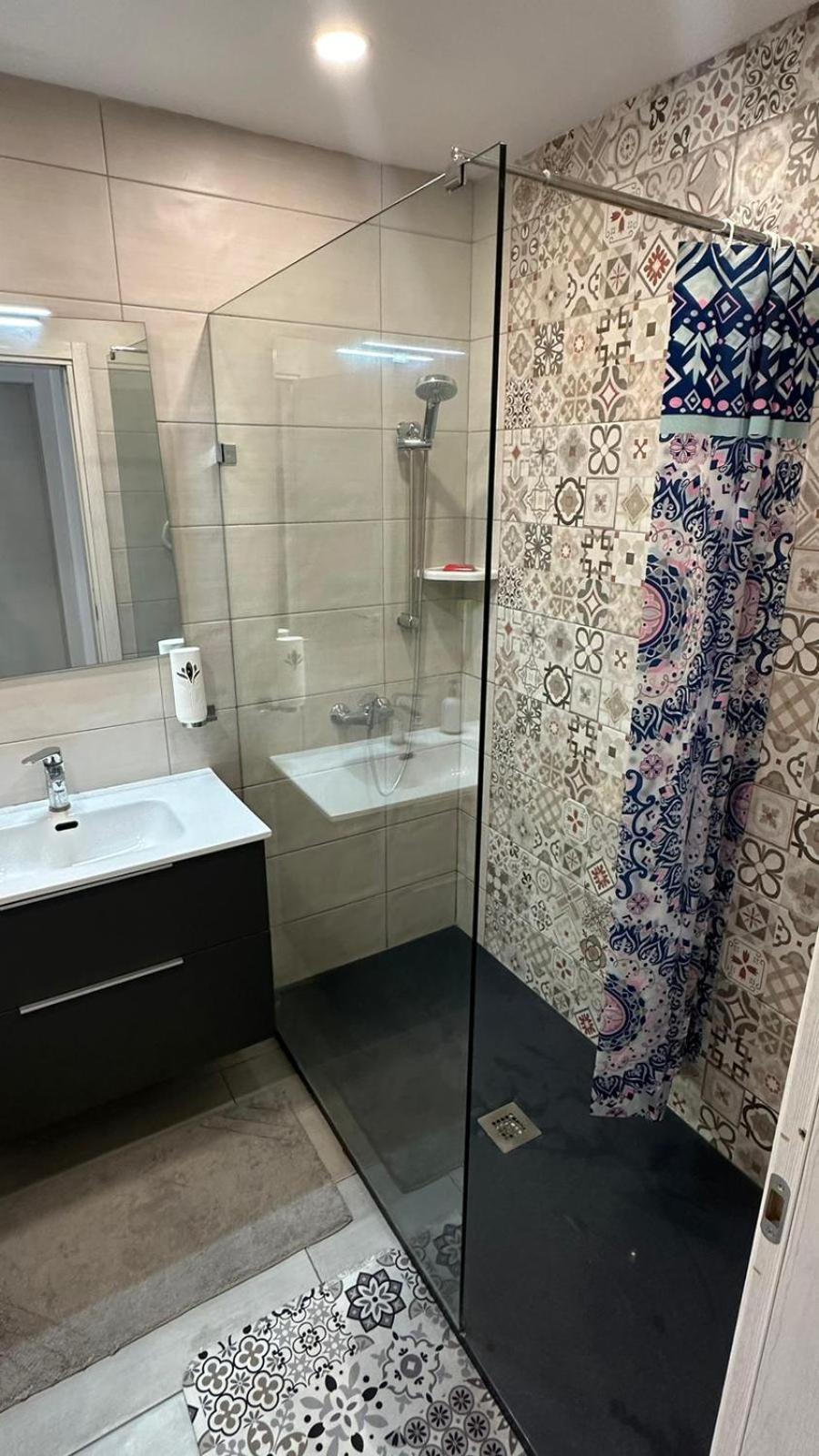 Your Elegant Home Away From Home Shared Apartment Only With Host Żebbuġ Eksteriør billede