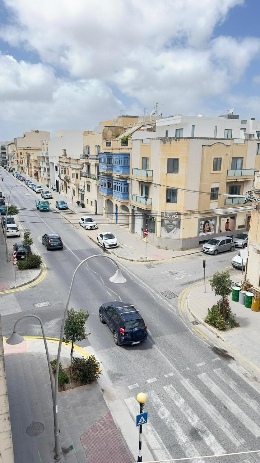 Your Elegant Home Away From Home Shared Apartment Only With Host Żebbuġ Eksteriør billede